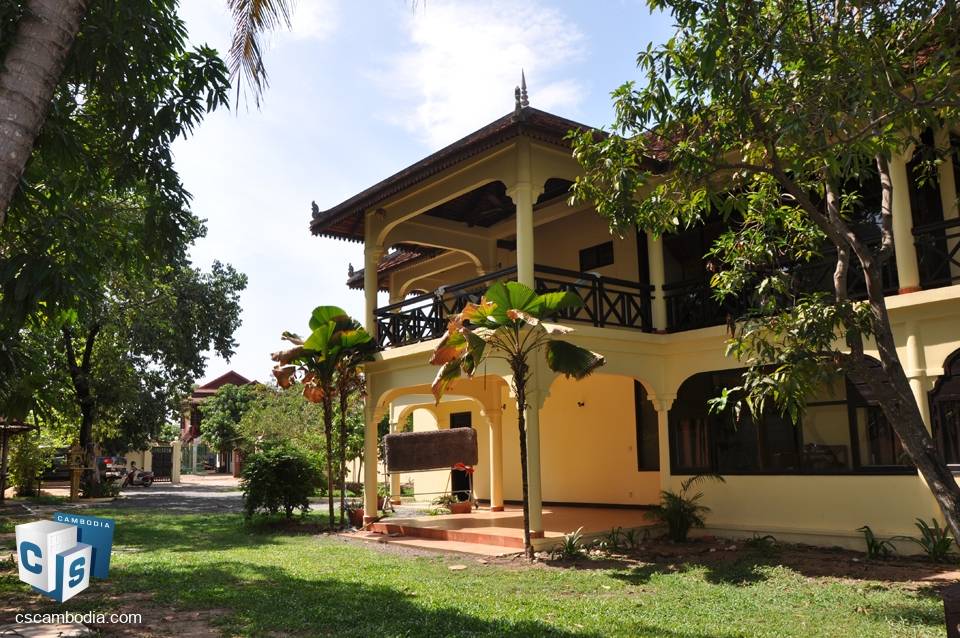 3-Bedroom House with Pool for Sale in Svay Dangkum, Siem Reap