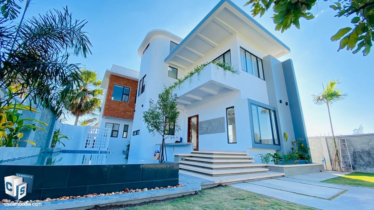 4-Bedroom Villa for Rent in Chreav, Siem Reap