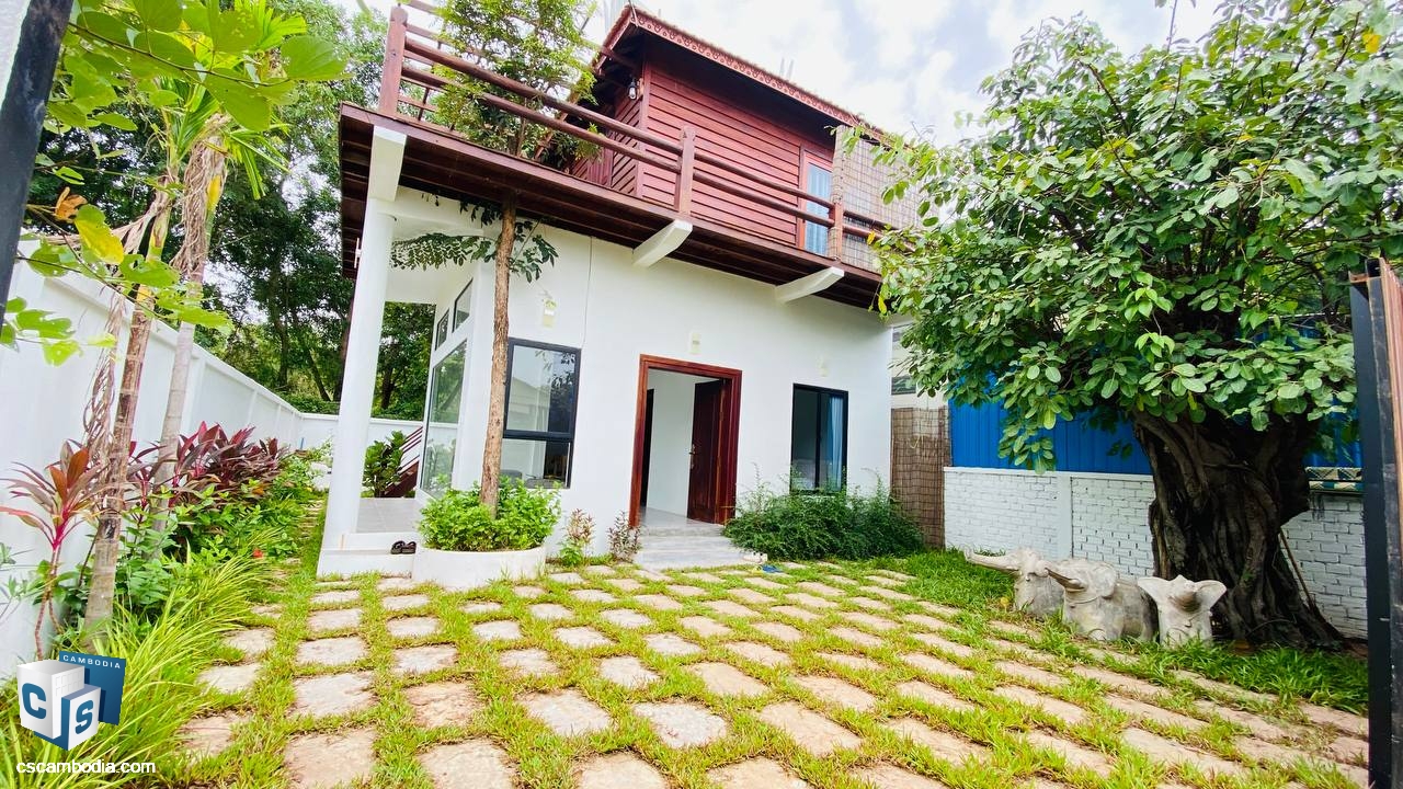3-Bedroom House for Rent in Svay Dangkum, Siem Reap.